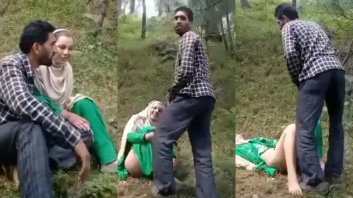 Village Bhabhi Sex With Lover In Outdoor HD Video